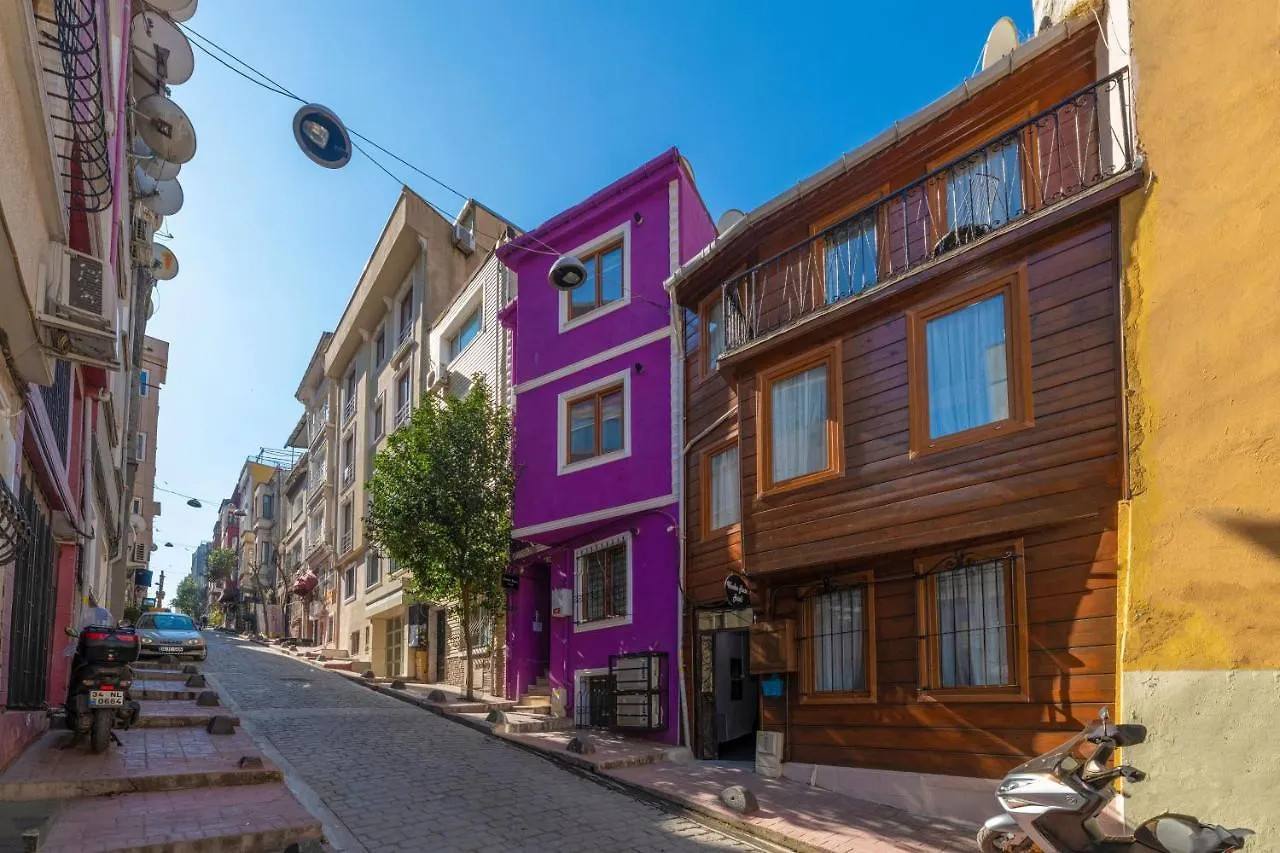 Taksim Wooden House Hostel Istambul