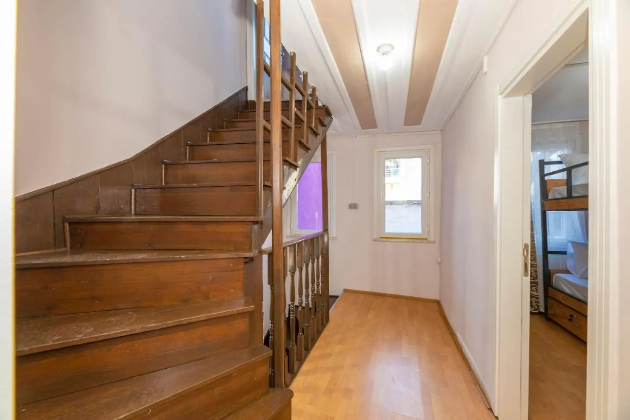 Taksim Wooden House Hostel Provincia di Provincia di Istanbul